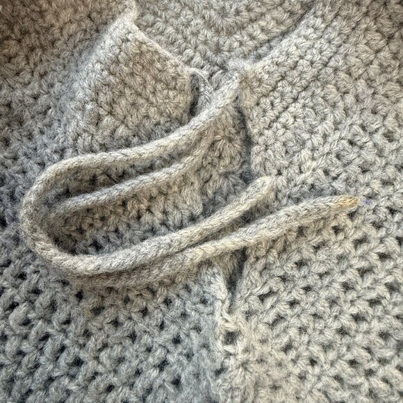 Handmade Crochet Poncho Womens One Size Gray Multicolor Striped Fringe Detail - Picture 9 of 9